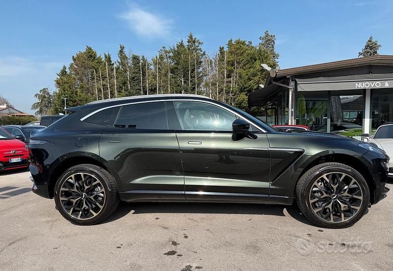 Usata Aston Martin DBX 551 CV (405 kW) 2020 Verde SUV