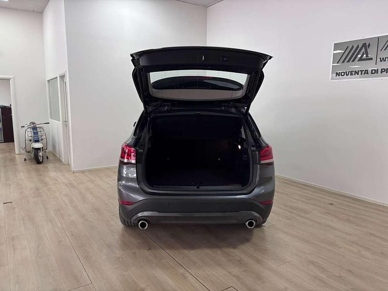 Usata BMW X1 190 CV (139 kW) 2022 Grigio SUV