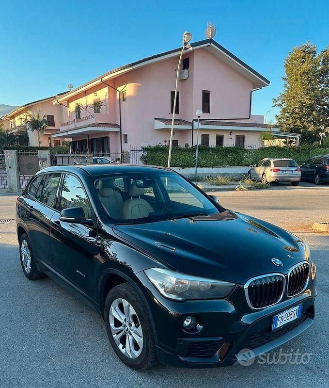 Usata BMW X1 116 CV (85 kW) 2016 Marrone SUV