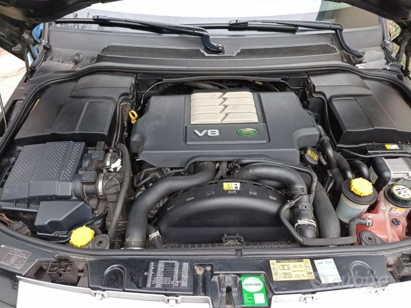 Usata 2009 Land Rover Range Rover Sport SUV | 10.000 € - Immagine 1/2