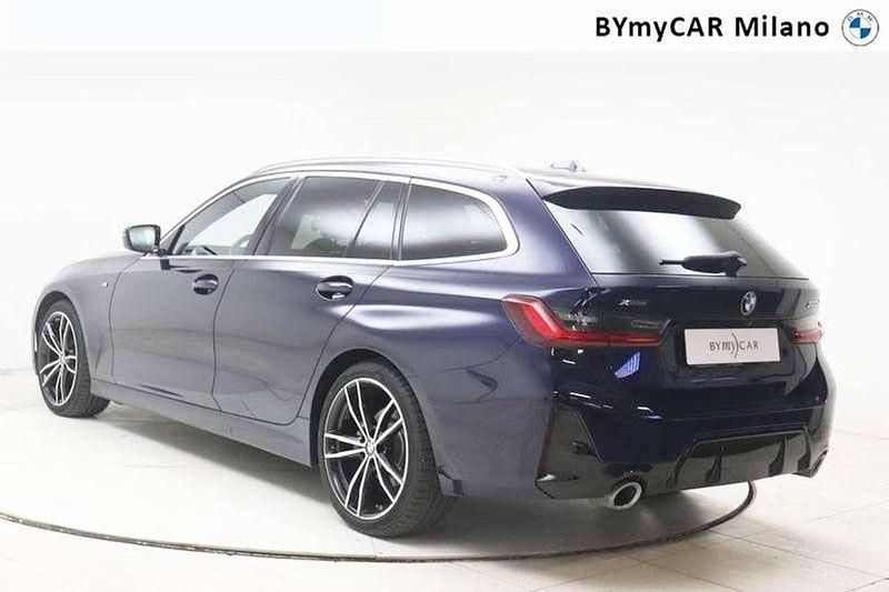Usata BMW 320 M Sport 190 CV (139 kW) 2023 Tanzanite blue metallizzato Station wagon