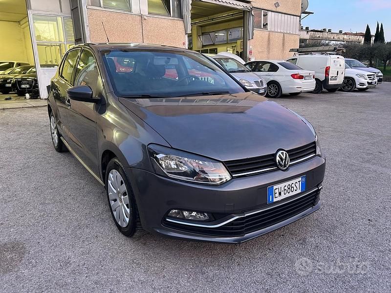 Używany VW Polo 75 KM (55 kW) 2014 Szary Sedan/Limuzyna