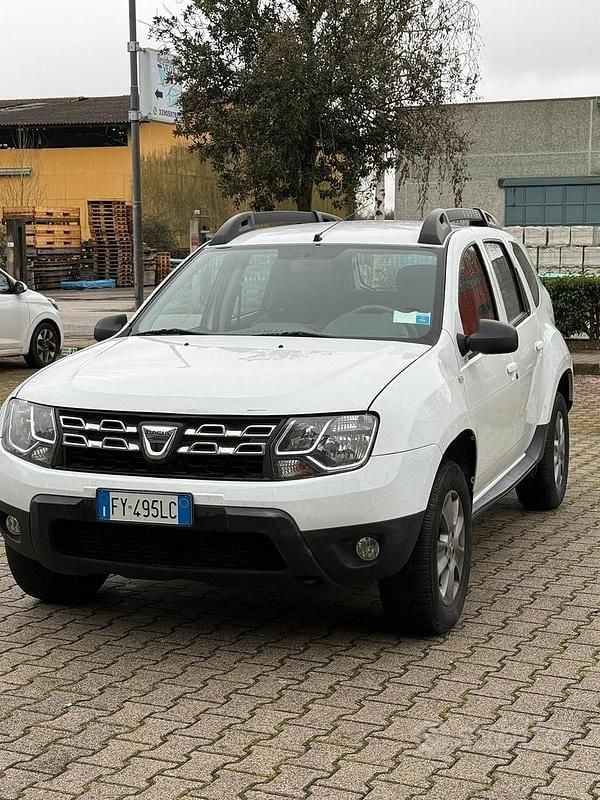 Usata Dacia Duster 110 CV (80 kW) 2016 Bianco SUV