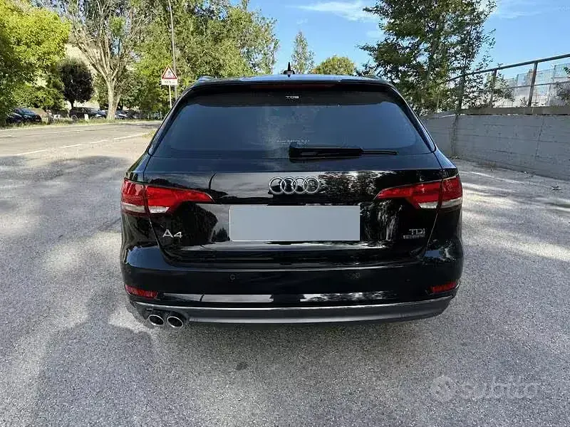 Usata Audi A4 190 CV (139 kW) 2016 Nero Station wagon