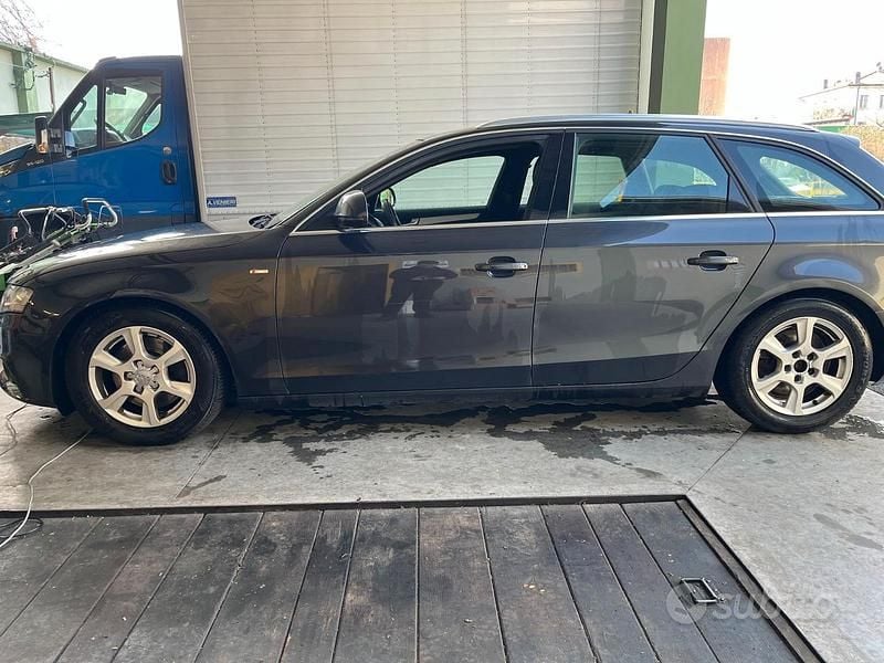 Usata Audi A4 S-Line 233 CV (171 kW) 2009 Grigio Station wagon