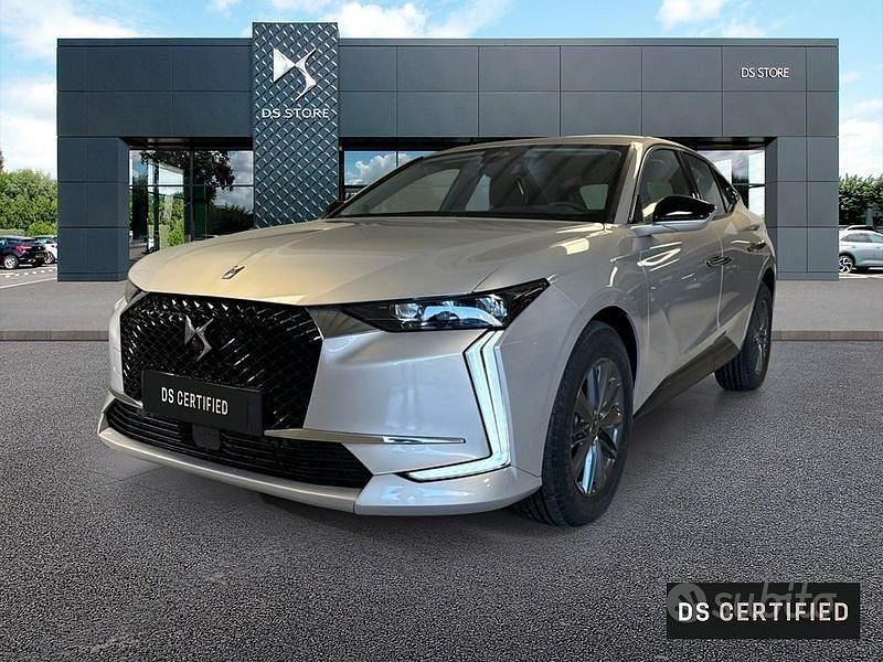 Grigio Usata 2023 DS Automobiles DS4 Bastille Tre volumi | 23.750 € (Ottimo prezzo) - Immagine 1/4