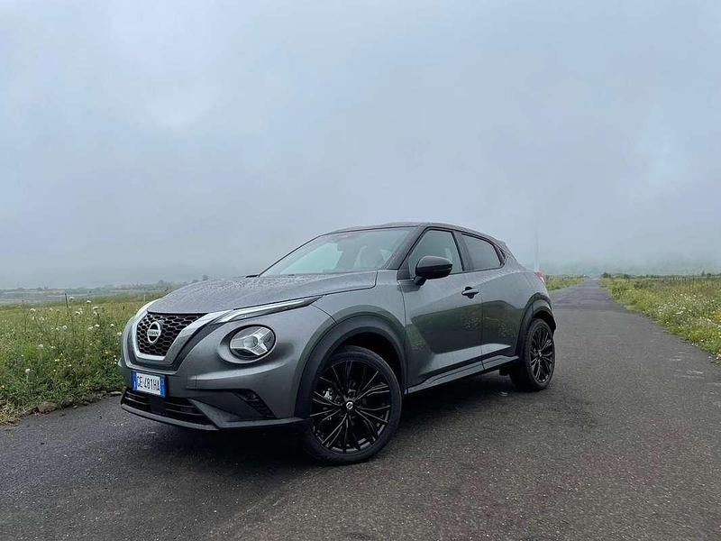 Usata Nissan Juke Enigma 114 CV (83 kW) 2021 Grigio SUV
