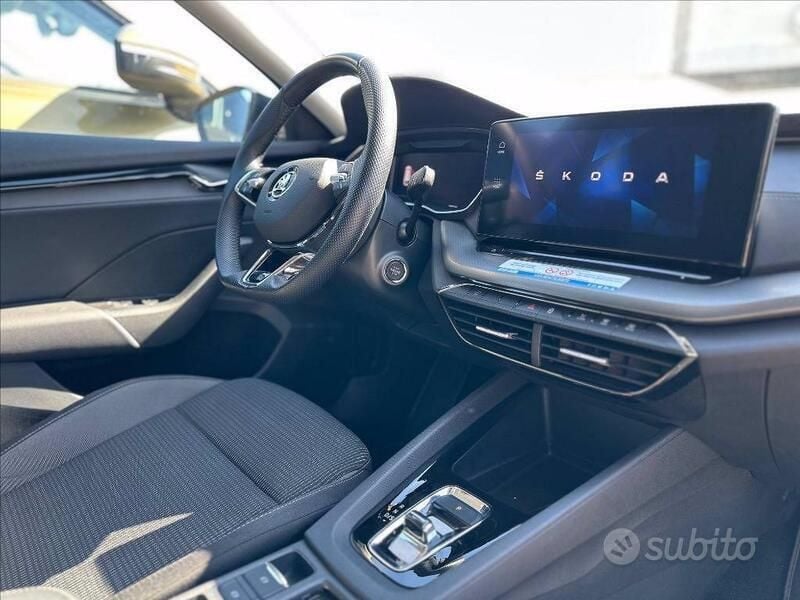 Usata Skoda Octavia 150 CV (110 kW) 2024 Nero Station wagon
