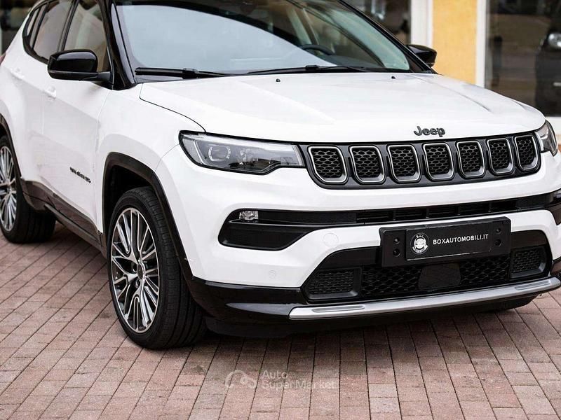 Usata Jeep Compass Summit 131 CV (96 kW) 2025 Nero SUV