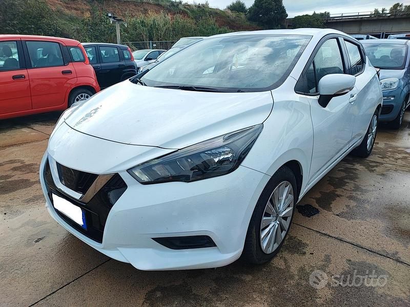 Usata Nissan Micra Tekna 92 CV (67 kW) 2022 Bianco Berlina