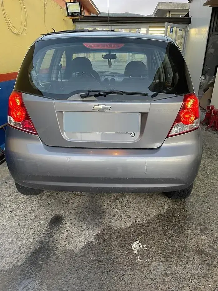 Usata Chevrolet Kalos 72 CV (52 kW) 2006 Grigio Berlina