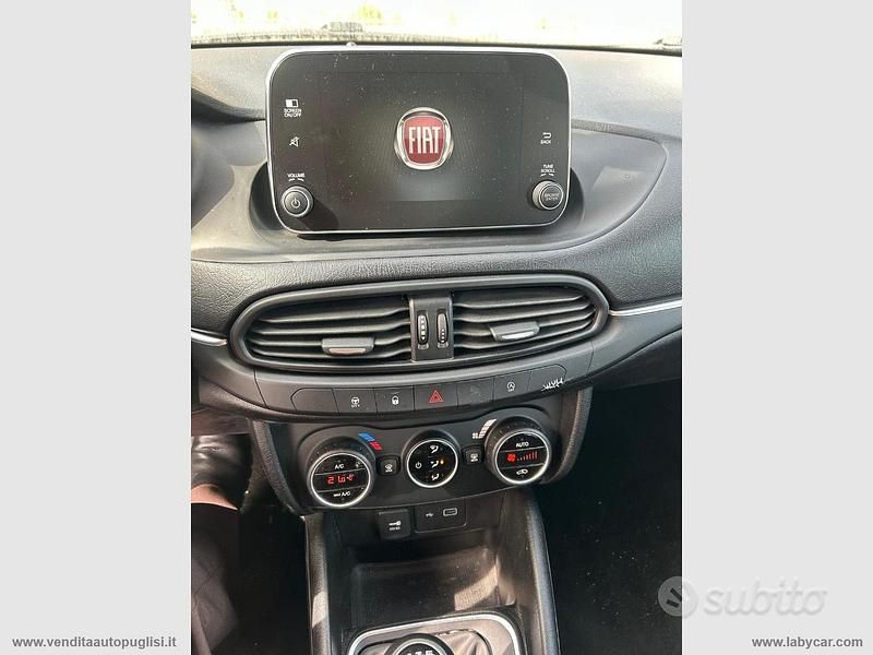 Usata Fiat Tipo S 120 CV (88 kW) 2019 Grigio Station wagon