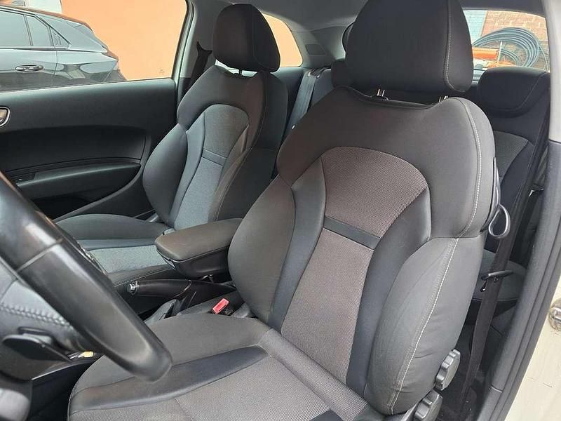 Usata Audi A1 Ambition 122 CV (89 kW) 2011 Bianco Berlina