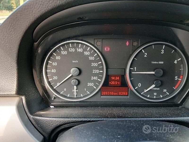 Occasion BMW 320 177 ch (130 kW) 2007 Gris Berline