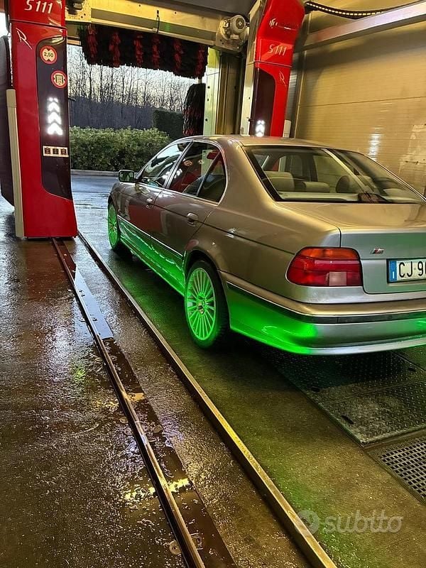 Usata BMW 520 150 CV (110 kW) 1997 Grigio Berlina