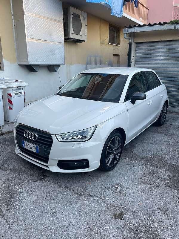Usata Audi A1 Sportback Admired 90 CV (66 kW) 2017 Bianco Utilitaria