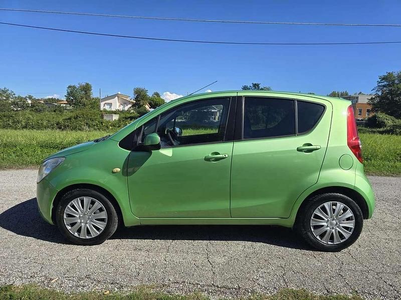 Usata Opel Agila Enjoy 86 CV (63 kW) 2009 Utilitaria