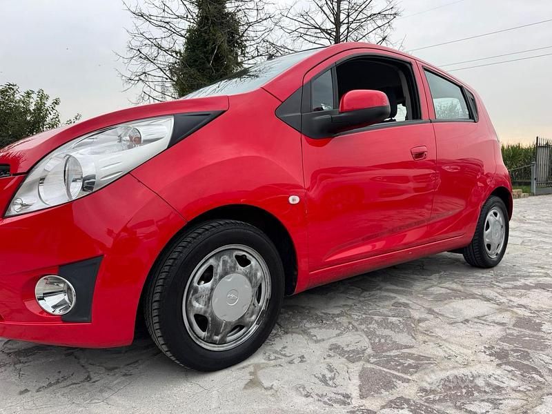 Rosso Usata 2012 Chevrolet Spark Due volumi | 3900 € (Buon prezzo) - Immagine 1/4