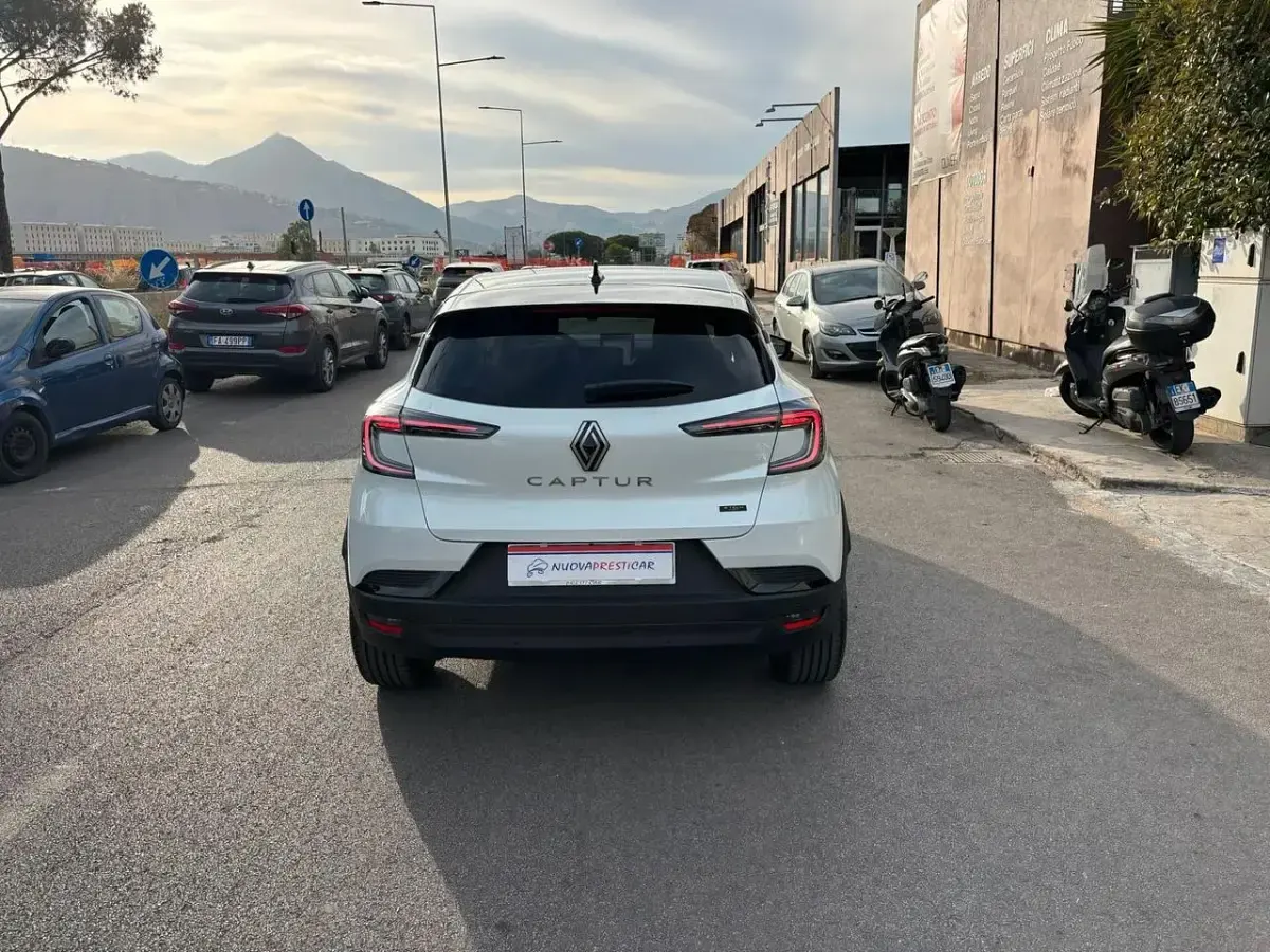Nuova Renault Captur Techno 108 CV (79 kW) 2026 Bianco SUV