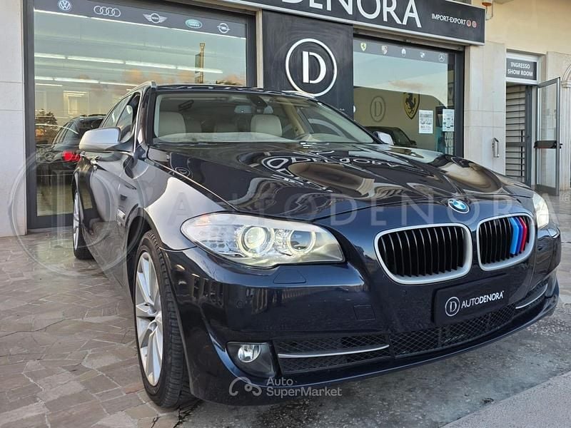 Usata BMW 530 258 CV (189 kW) 2012 Blu Station wagon