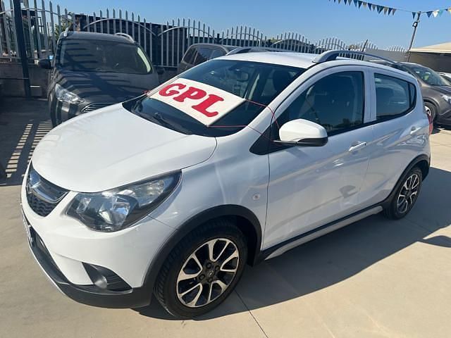 Bianco Usata 2018 Opel Karl Rocks Due volumi | 8500 € (Buon prezzo) - Immagine 1/4
