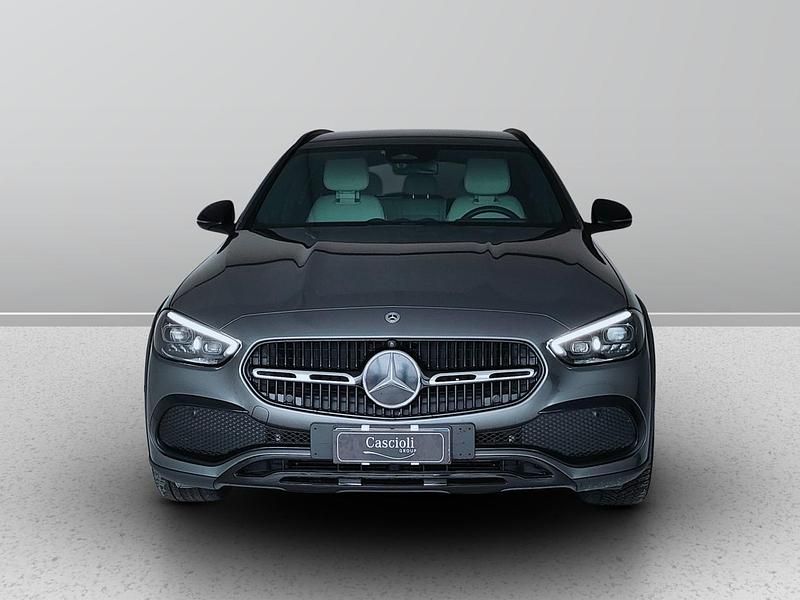 Usata Mercedes 220 Premium 197 CV (144 kW) 2024 Grigio Station wagon