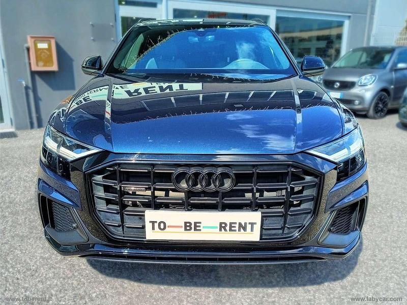 Usata Audi Q8 S-Line 286 CV (210 kW) 2023 Blu/azzurro SUV