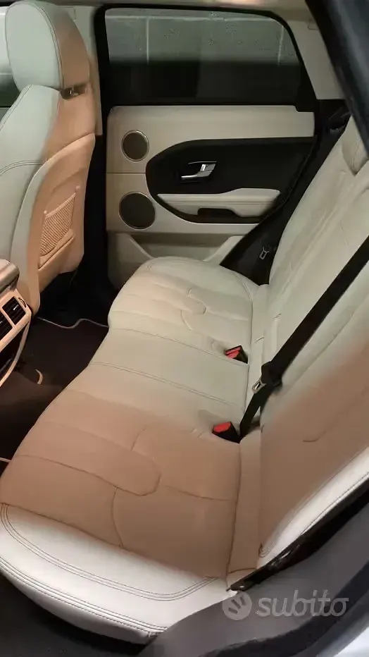Usata Land Rover Range Rover evoque Pure 241 CV (177 kW) 2012 Bianco SUV