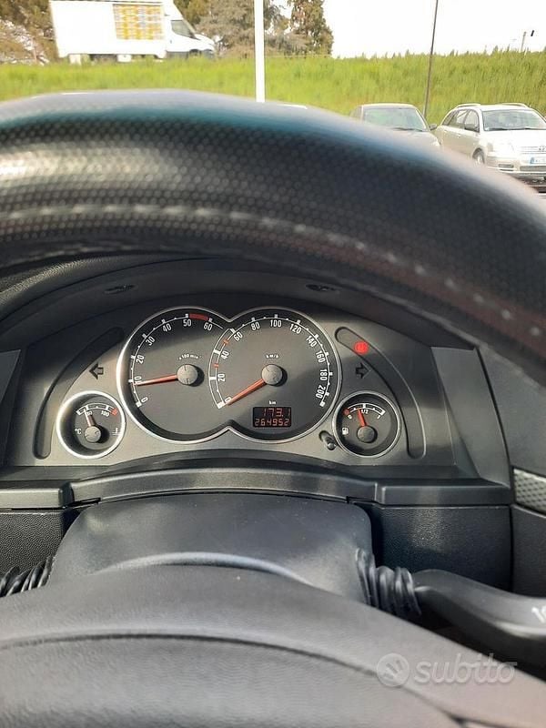 Usata Opel Meriva Cosmo 101 CV (74 kW) 2007 Nero Monovolume