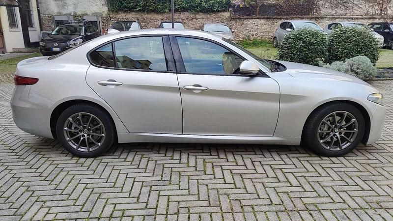 Usata Alfa Romeo Giulia Business 160 CV (117 kW) 2018 Berlina