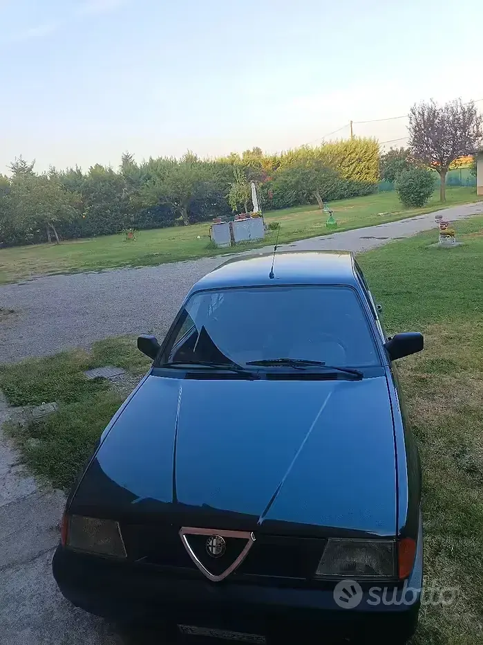 Usata Alfa Romeo 33 90 CV (66 kW) 1991 Berlina