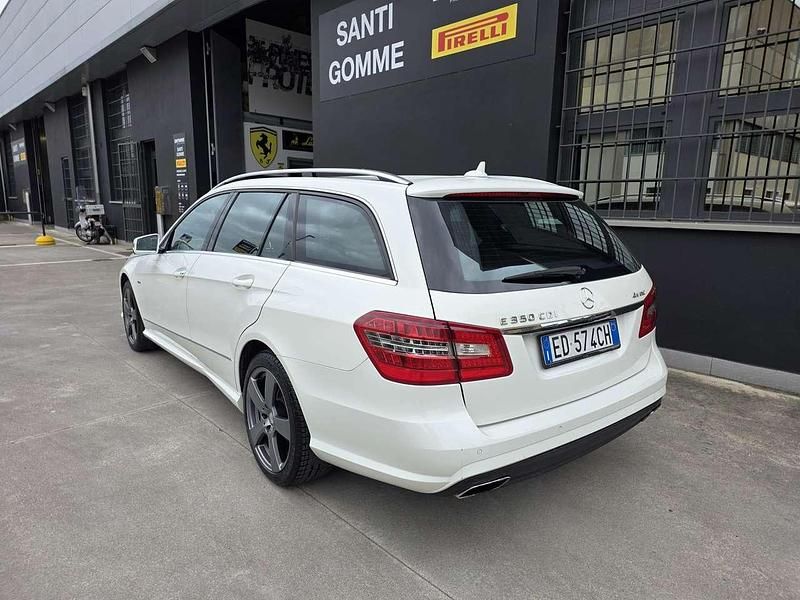 Usata Mercedes E350 Avantgarde 231 CV (169 kW) 2010 Bianco Station wagon