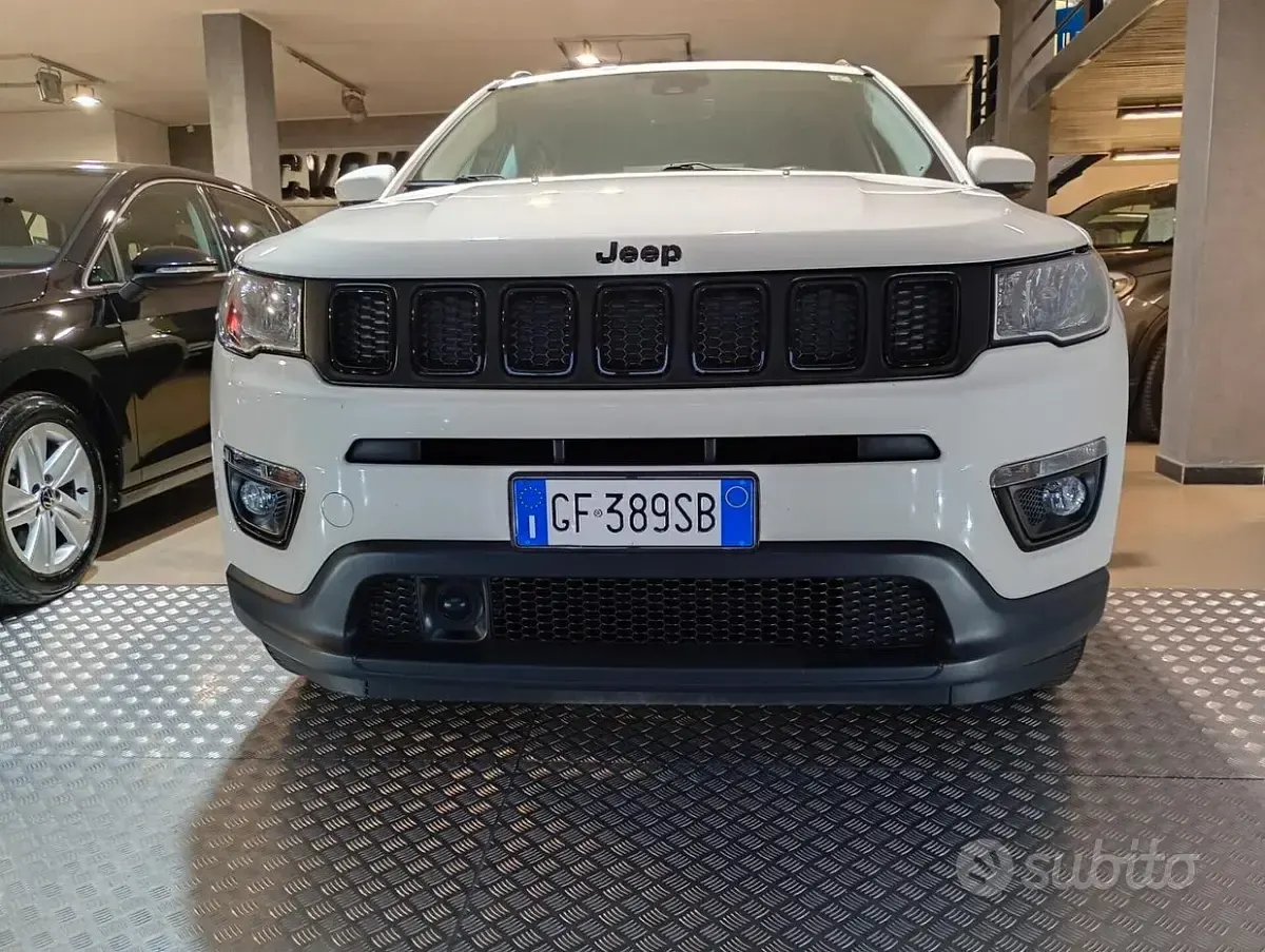 Usata Jeep Compass Night Eagle 140 CV (102 kW) 2021 Bianco SUV