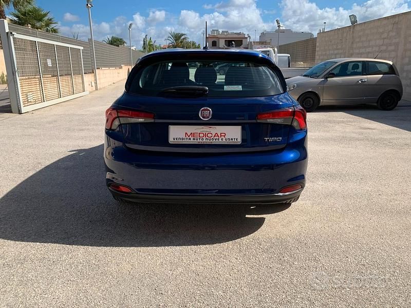 Usata Fiat Tipo Mirror 120 CV (88 kW) 2019 Blu/azzurro Berlina