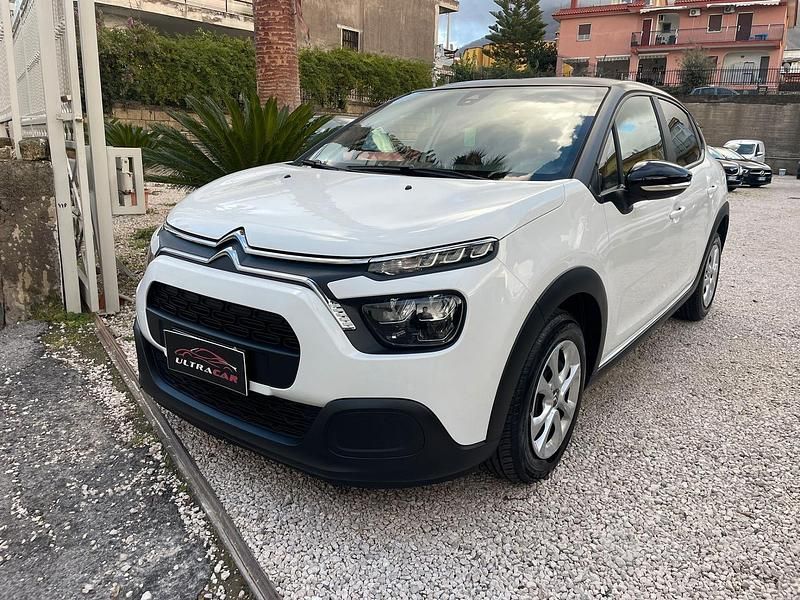 Usata Citroën C3 Shine 102 CV (75 kW) 2022 Bianco Berlina