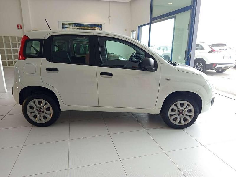 Usata Fiat Panda Lounge 71 CV (52 kW) 2020 Bianco perla Utilitaria