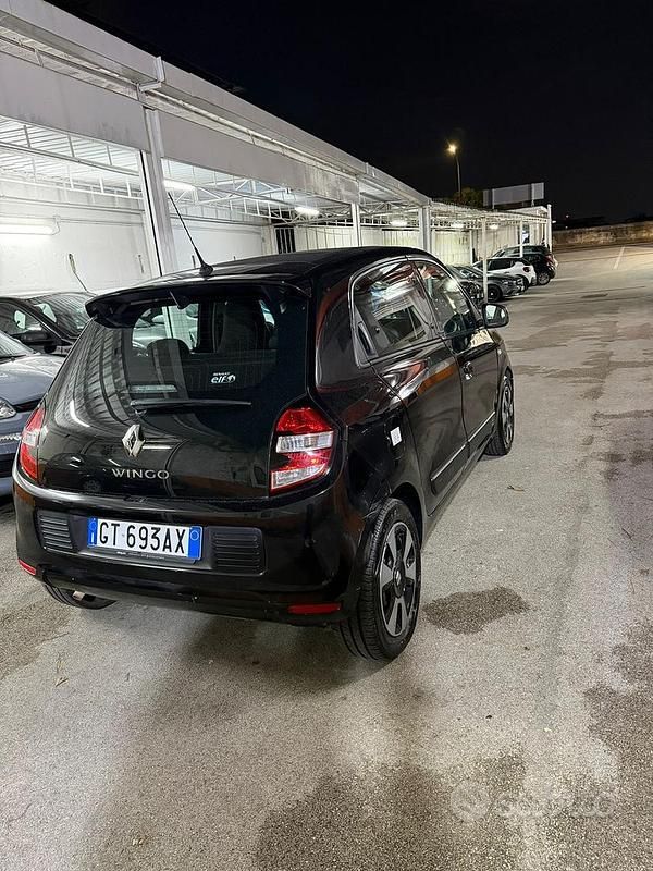Usata Renault Twingo 70 CV (51 kW) 2024 Utilitaria