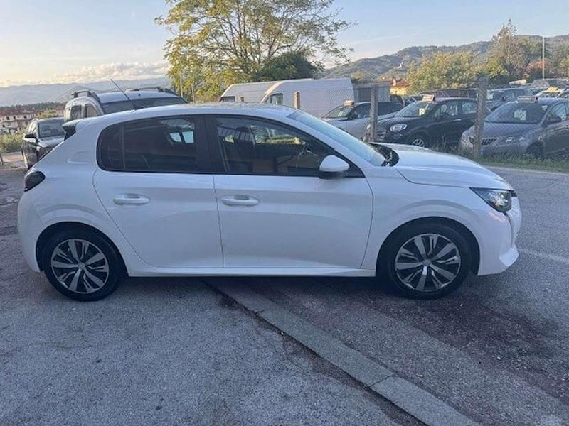 Usata Peugeot 208 Active 75 CV (55 kW) 2020 Bianco(met.) Utilitaria