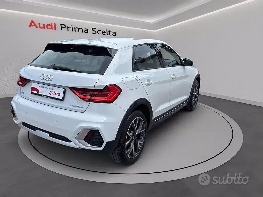 Usata Audi A1 Design 110 CV (80 kW) 2023 Bianco SUV