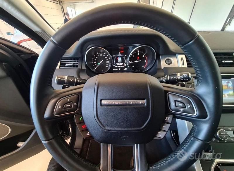 Usata Land Rover Range Rover evoque 150 CV (110 kW) 2018 Nero