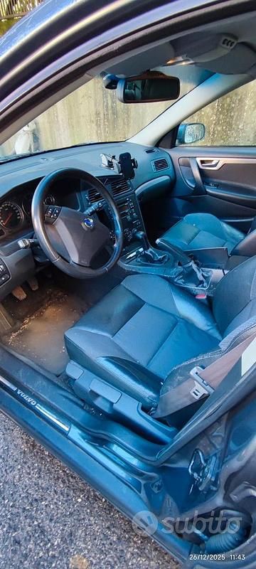 Usata Volvo S60 163 CV (119 kW) 2003 Grigio Berlina