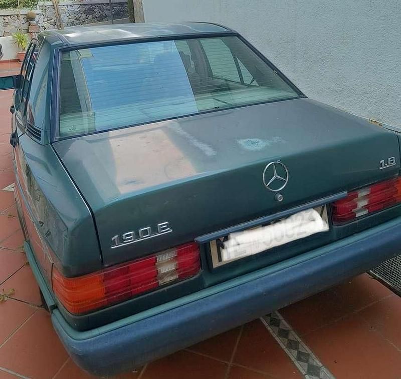 Usata Mercedes 190 105 CV (77 kW) 1991 Berlina