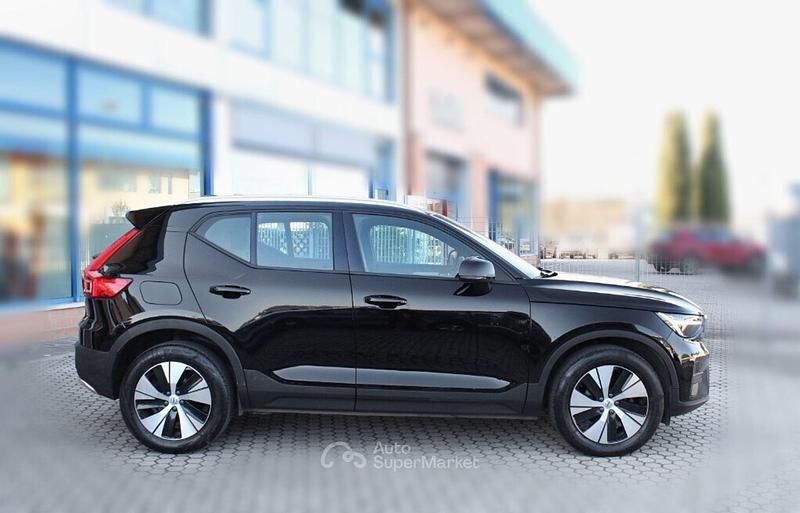 Usata Volvo XC40 Core 129 CV (94 kW) 2022 Nero SUV
