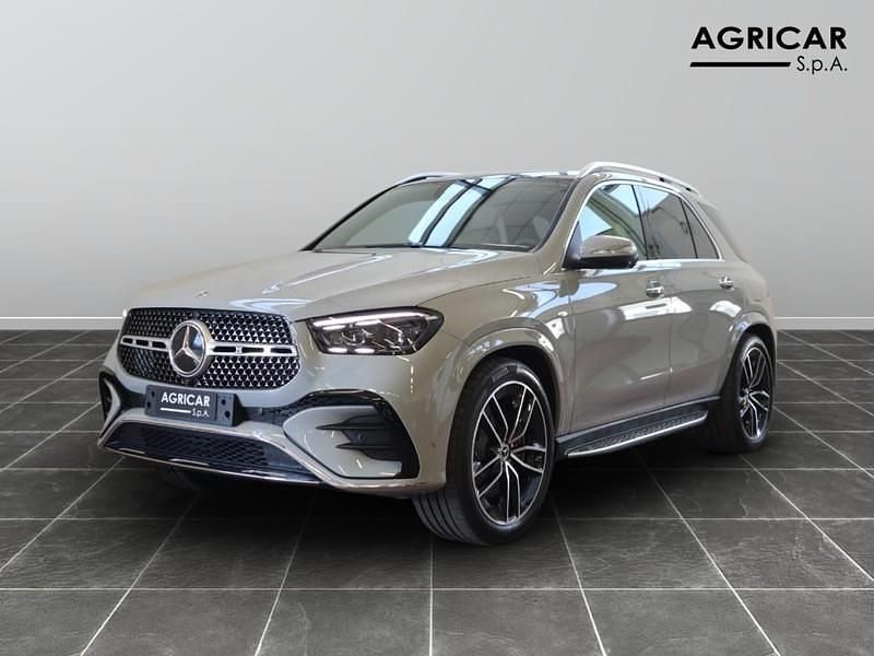 Grigio Nuova 2025 Mercedes GLE350 AMG Line Premium SUV | 100.990 € (Buon prezzo) - Immagine 1/4