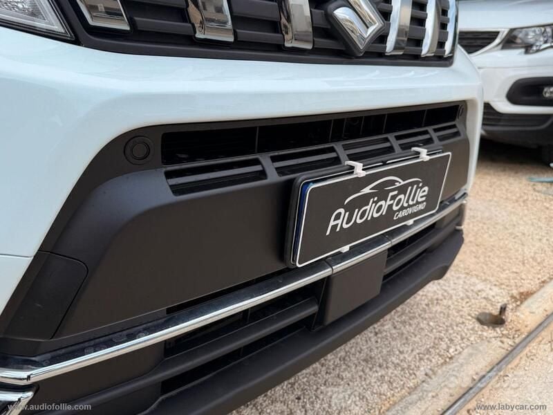 Usata Suzuki Vitara 111 CV (81 kW) 2019 Bianco SUV