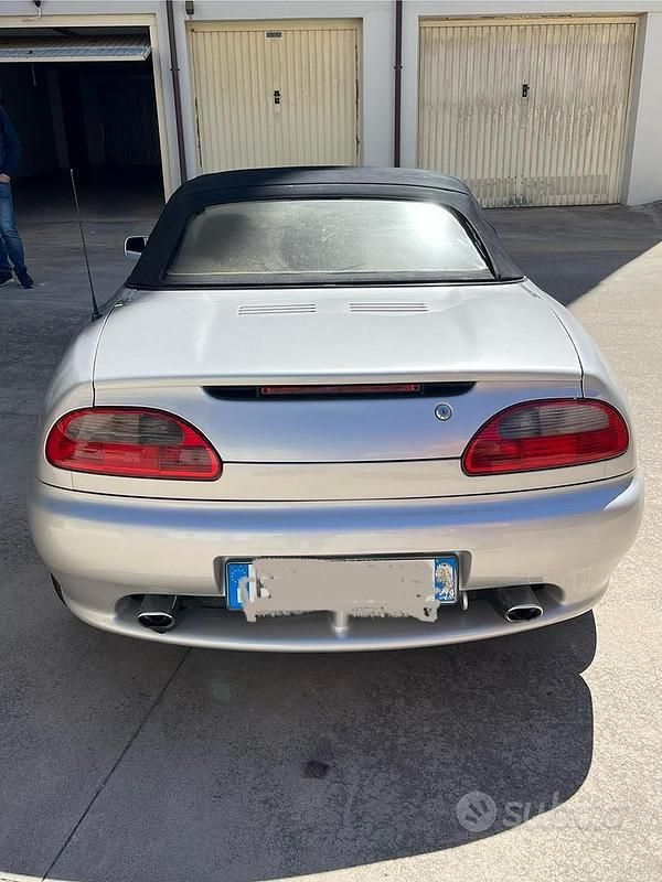 Usata MG F 112 CV (82 kW) 2001 Grigio Cabrio
