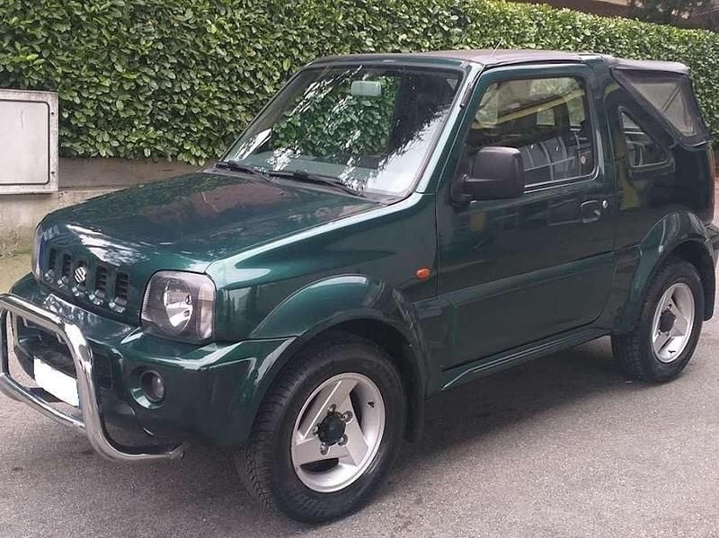 Second-hand Suzuki Jimny 80 CP (58 kW) 2004 Verde SUV