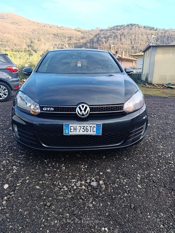 Usata VW Golf 170 CV (125 kW) 2011 Gray Berlina