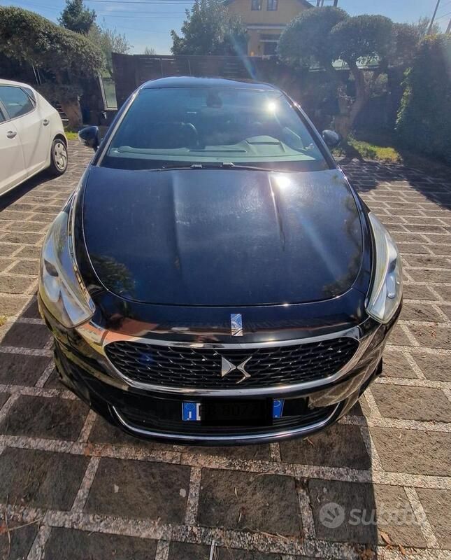 Usata 2016 DS Automobiles DS5 Sport Chic Due volumi | 7500 € - Immagine 1/4