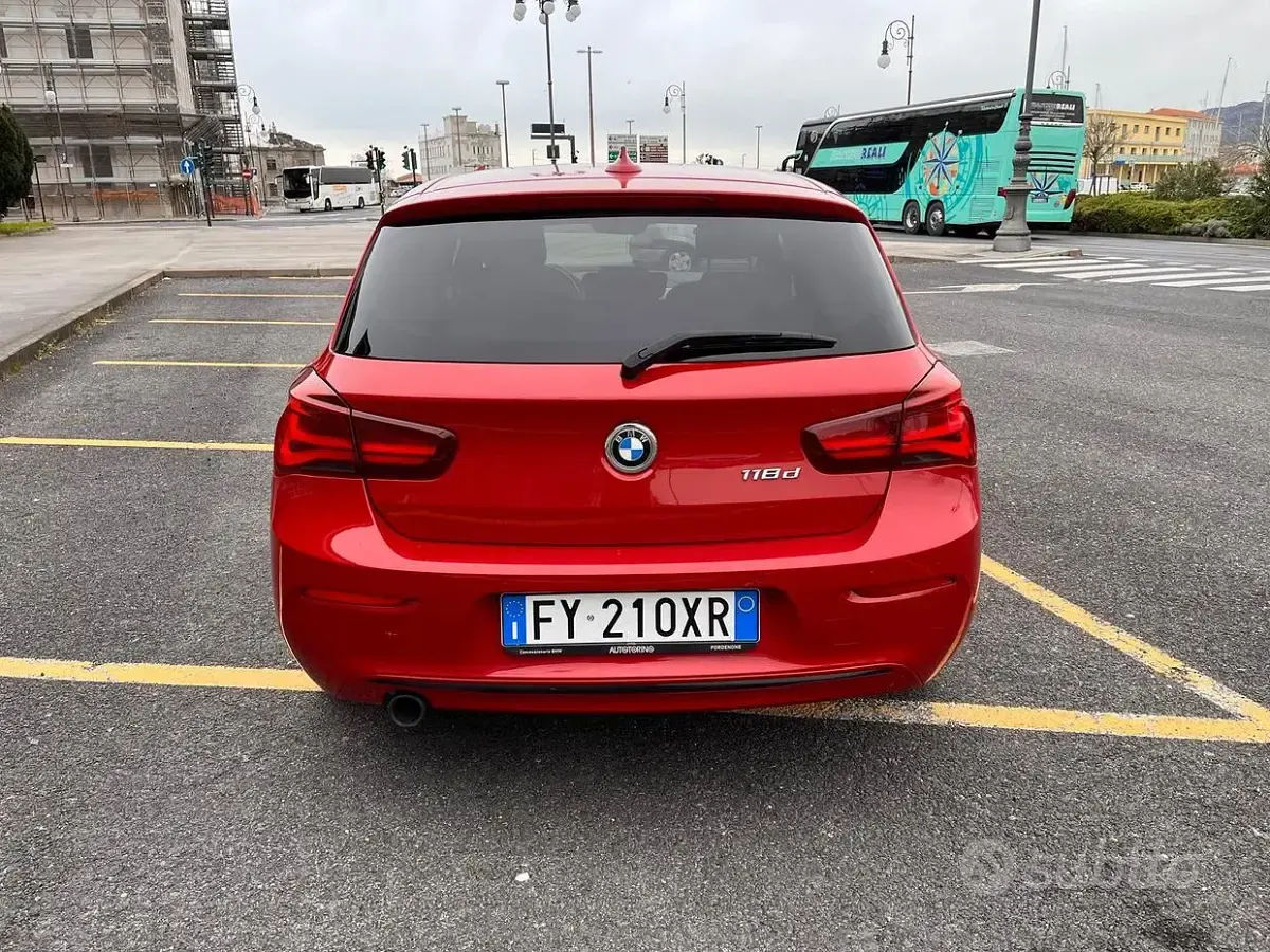 Usata BMW 118 150 CV (110 kW) 2019 Rosso Berlina